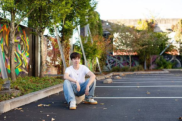 Portland Senior Portraits, Graffiti Art, Portland Photography, Portland Portrait Photographer