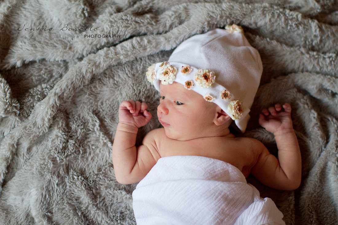 Portland, Oregon Newborn Photographer