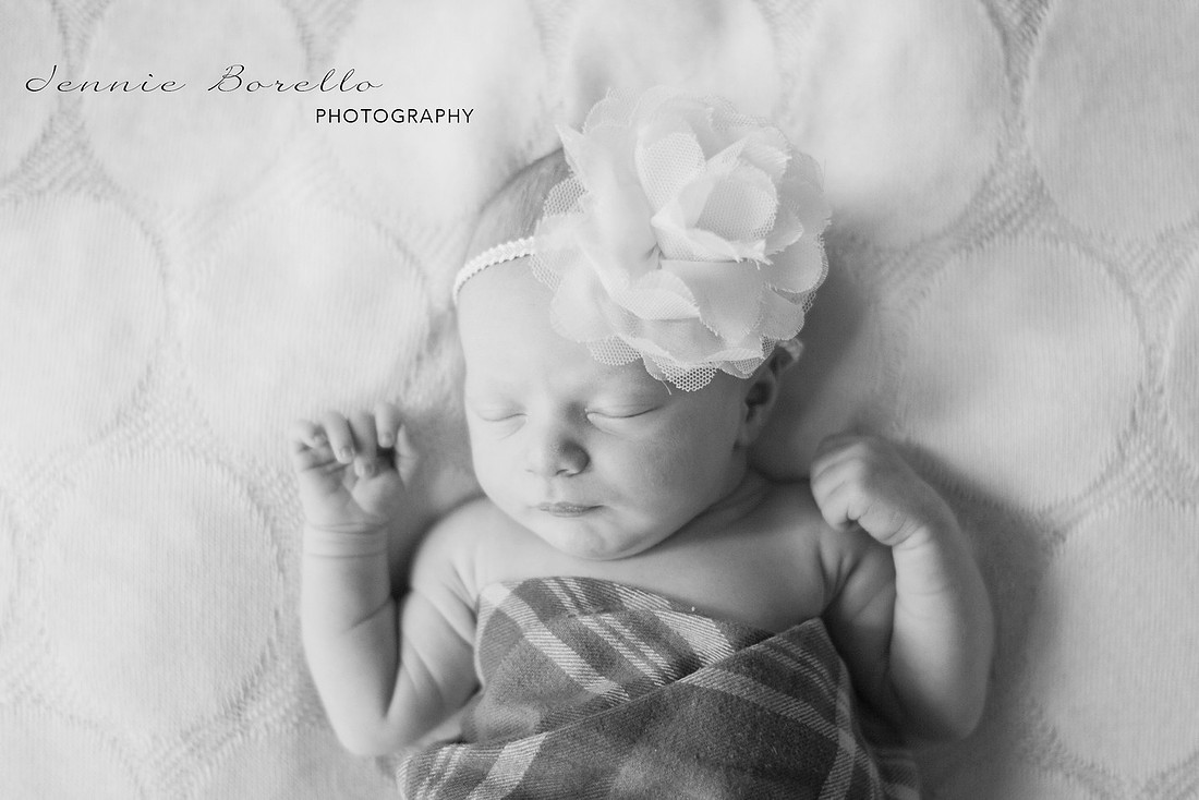 Portland, Oregon Newborn Photographer