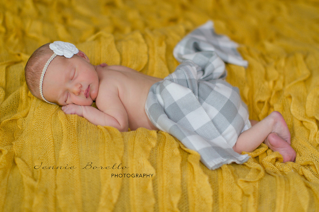 Portland, Oregon Newborn Photographer