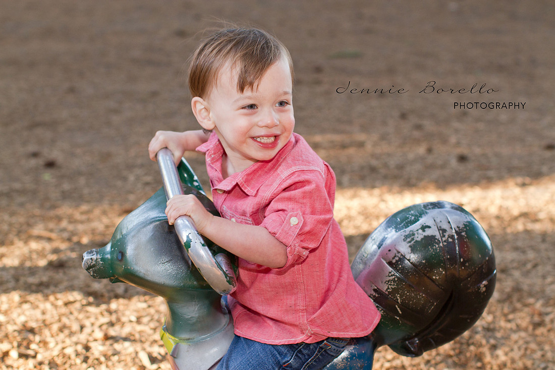 Portland Family and Children's Photographer at Mt. Tabor Park in Portland, Oregon