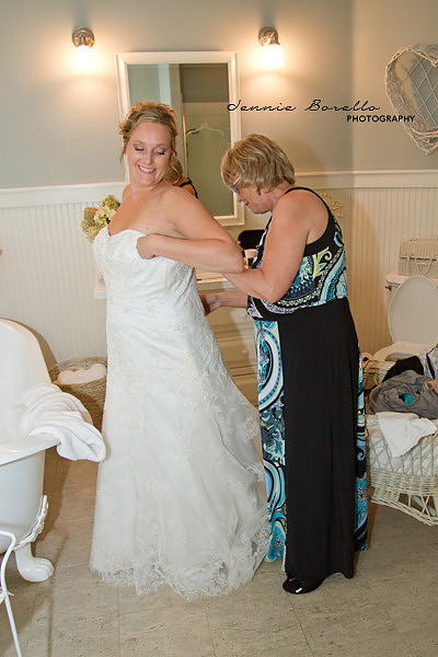 Portland wedding photographer at High Valley Estate in Battleground, Washington