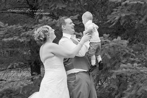 Portland wedding photographer at High Valley Estate in Battleground, Washington
