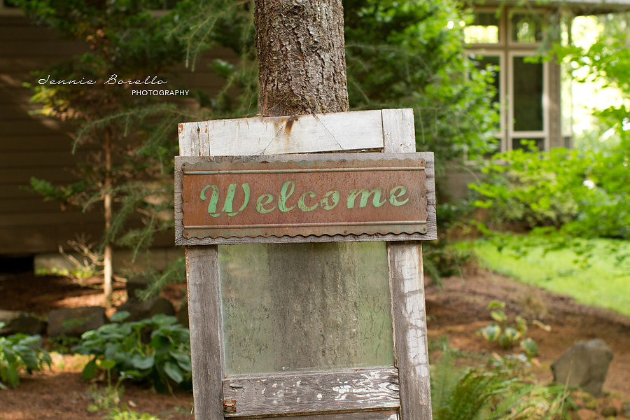 Portland wedding photographer at High Valley Estate in Battleground, Washington