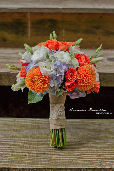 Portland wedding photographer at High Valley Estate in Battleground, Washington