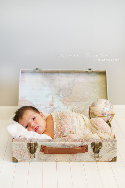 Portland Newborn and Children's Photographer in Wilsonville, Oregon. 