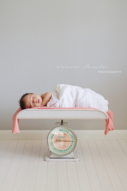 Portland Newborn and Children's Photographer in Wilsonville, Oregon. 