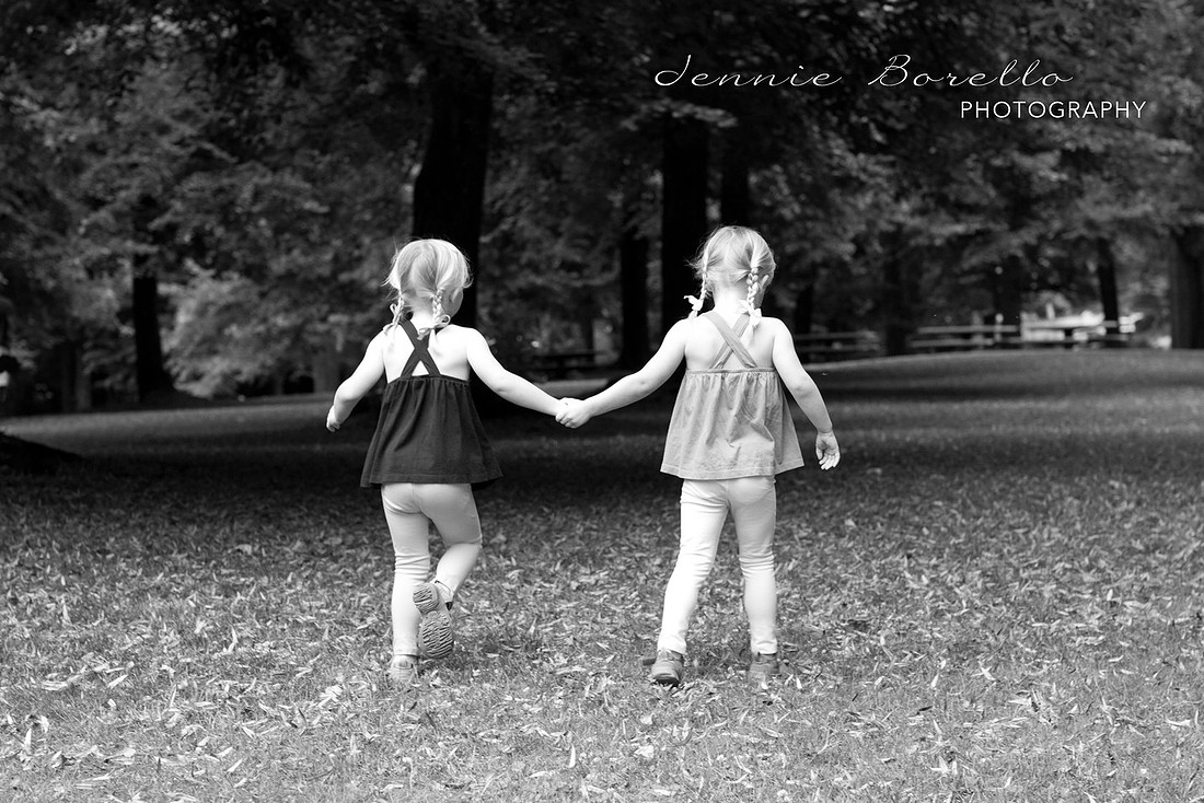 Portland Family and Children's Photographer in Laurelhurst Park, Portland, Oregon
