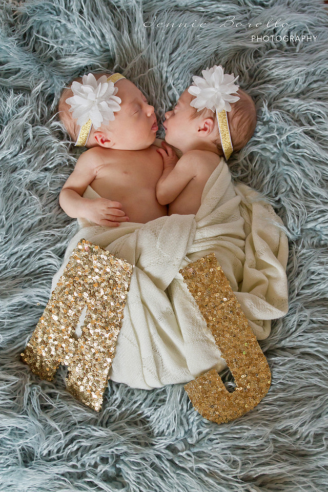 Portland, Oregon Newborn Twin Photography in SW Portland