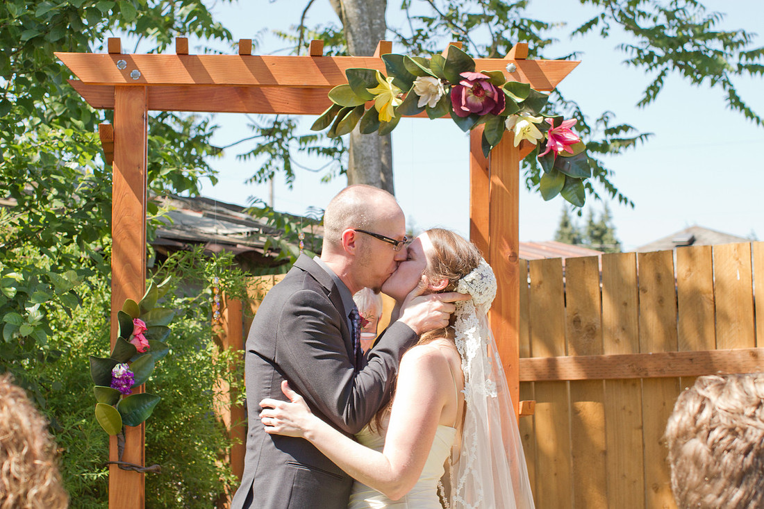 Portland, Oregon Wedding Photographer in SE Portland