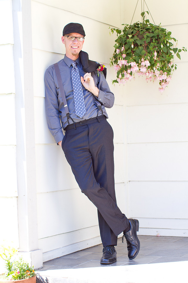Portland, Oregon Wedding Photographer in SE Portland