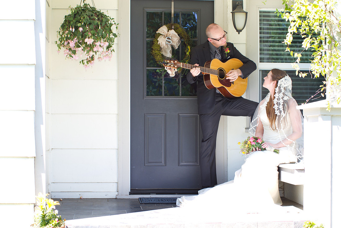Portland, Oregon Wedding Photographer in SE Portland