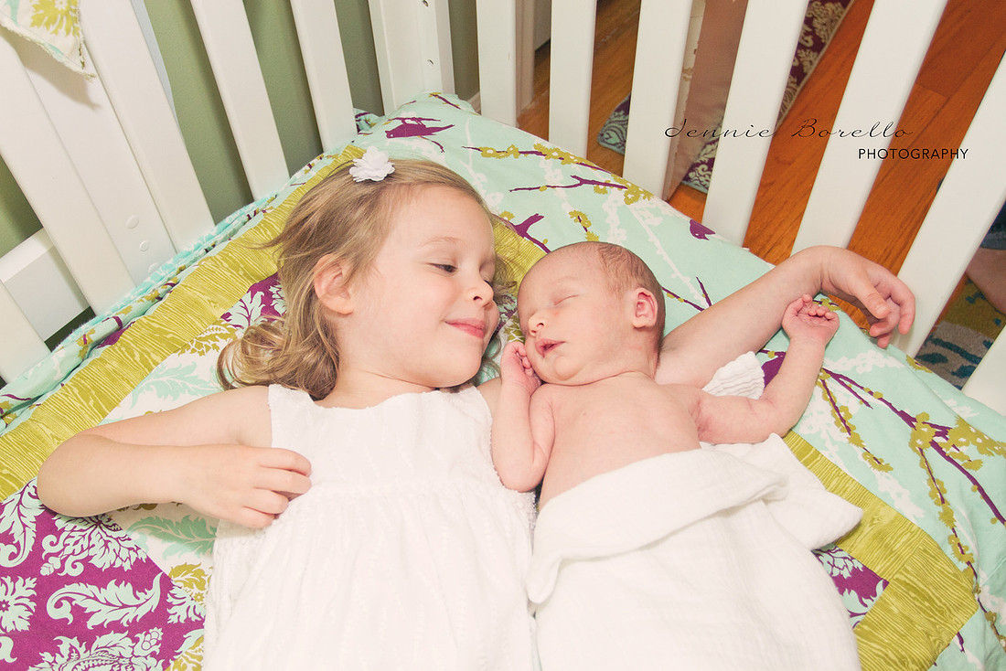 Portland Newborn and Family photographer.