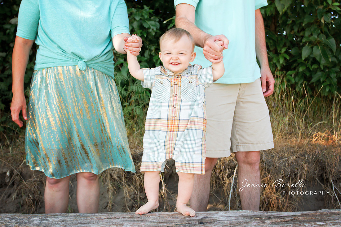 Portland baby, children and family photographer at Sauvie Island beach