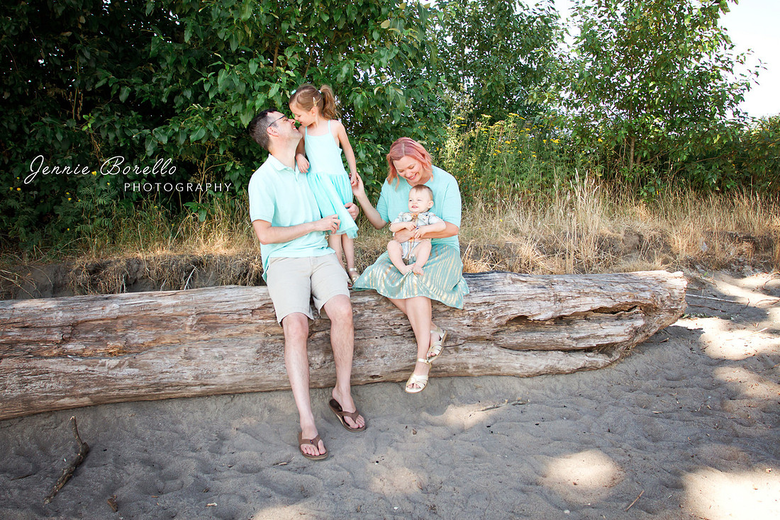Portland baby, children and family photographer at Sauvie Island beach