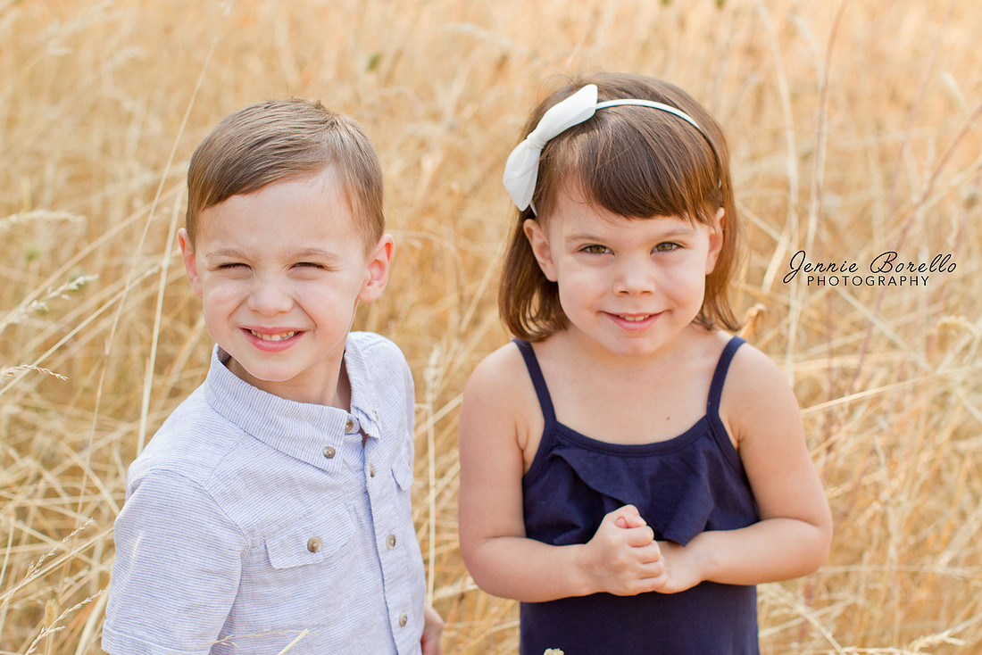 Portland Family and Children's Photographer at Cooper Mountain Nature Park