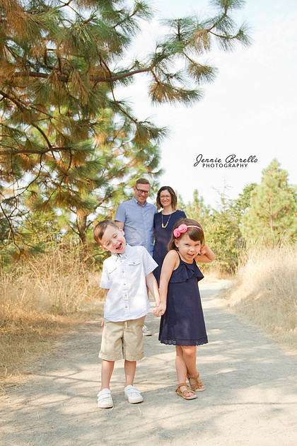 Portland Family and Children's Photographer at Cooper Mountain Nature Park