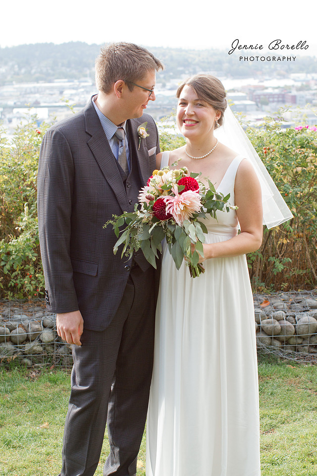 Seattle Wedding at Fremont Peak Park