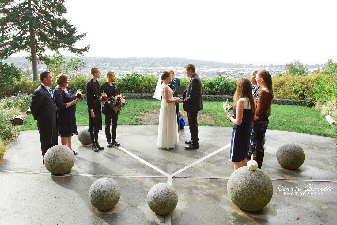 Seattle Wedding at Fremont Peak Park