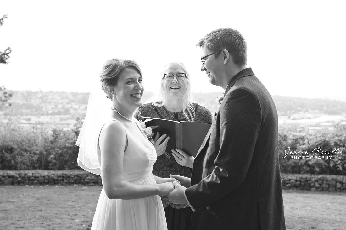 Seattle Wedding at Fremont Peak Park