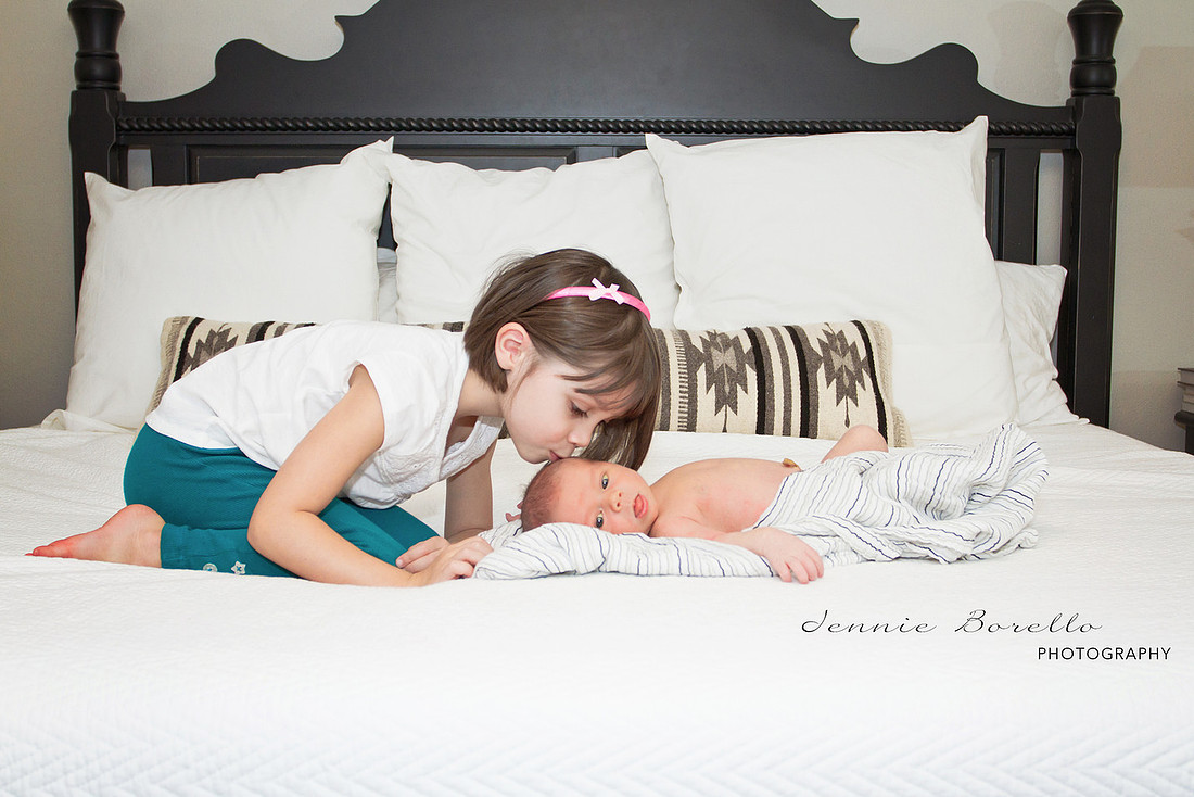 Portland Newborn and Family Photographer in Salem, Oregon